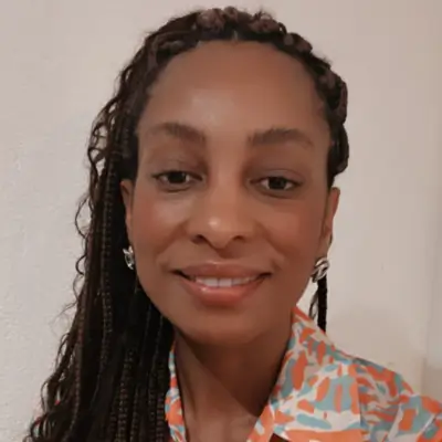 Profissional Pra Preto Psi - Junia Paixao