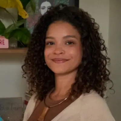Profissional Pra Preto Psi Larissa Leite