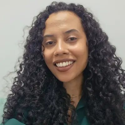 Profissional Pra Preto Psi Thaynara Deoclides