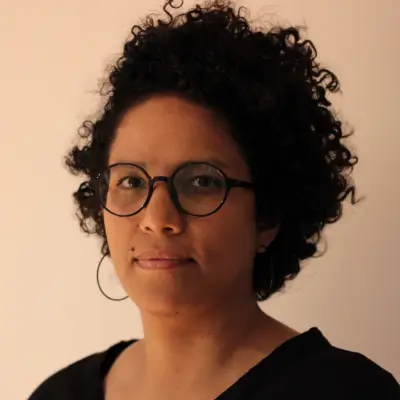 Profissional Pra Preto Psi Camila Paulo